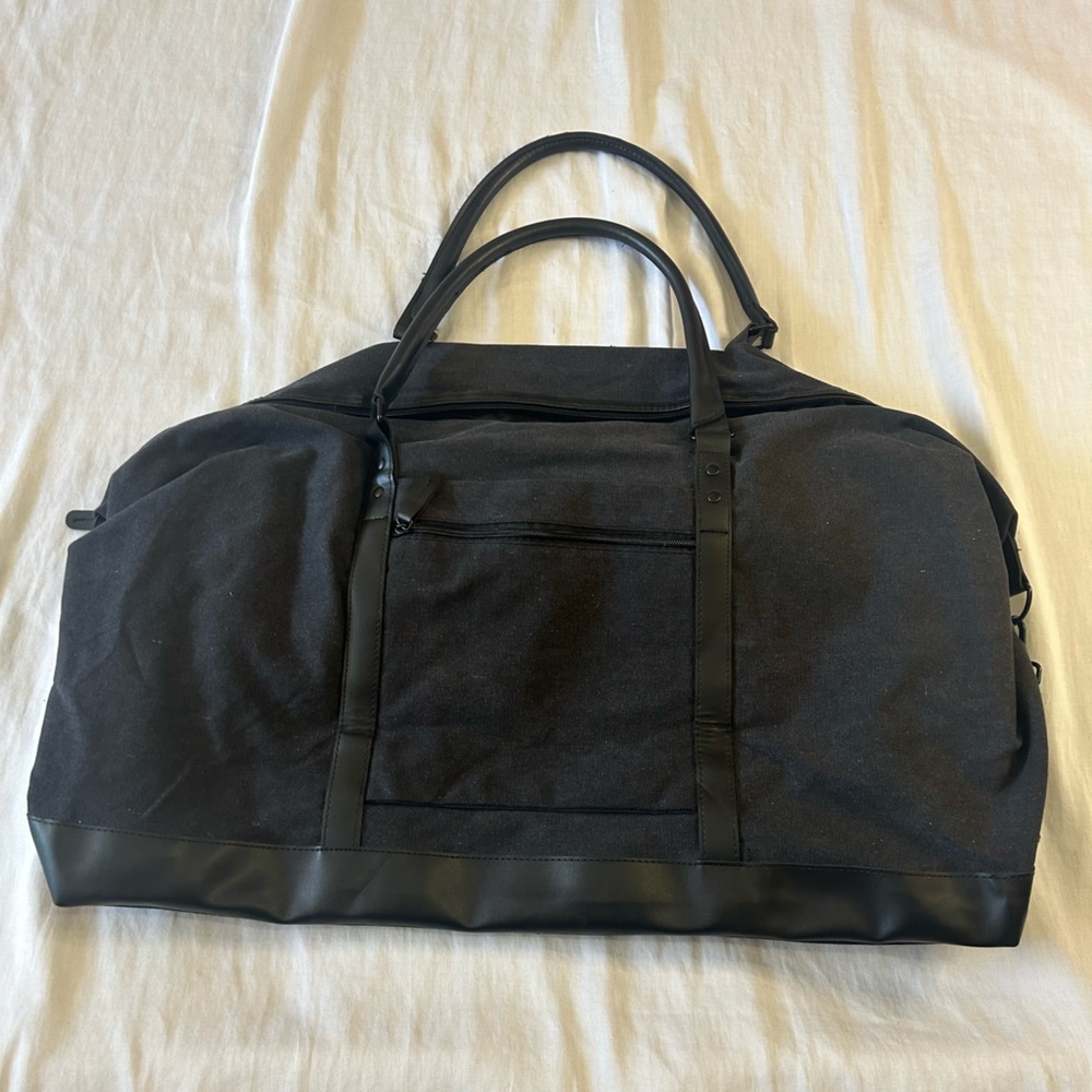 Bella Russo black tote bag